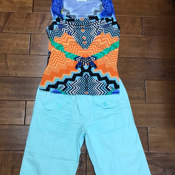GAP Pants - Gap Tiffany green Capri size 8